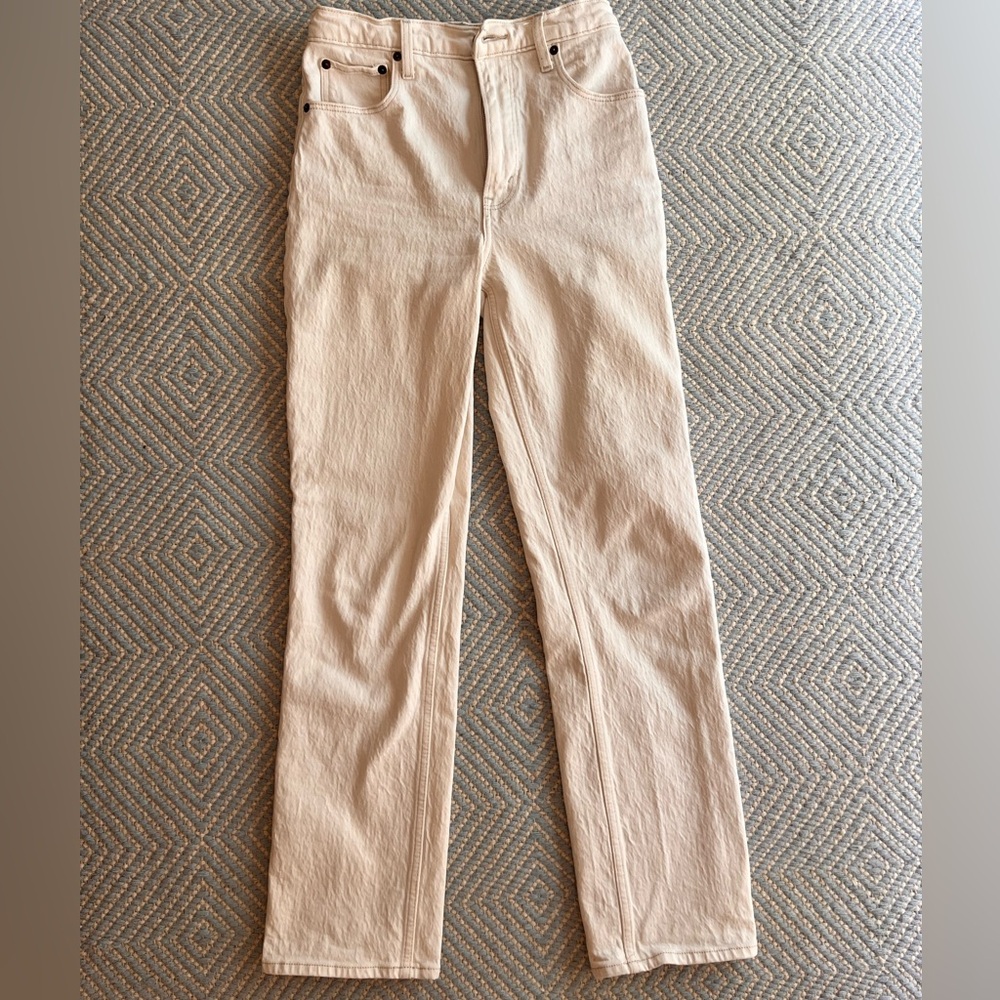 Abercrombie & Fitch Women's Cream Straight Leg Jeans